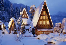 32岁内马尔沙特躺平 36岁莱万西甲拼命15场进17球.